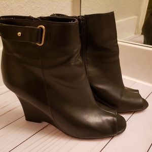 Womens Black Open Toed Wedges